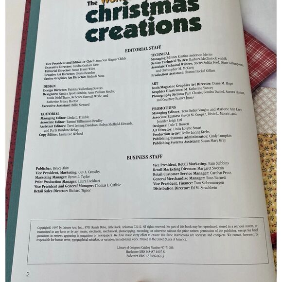 The Wonder-Under Book of Christmas Creations (Hardcover) - Picture 3 of 12